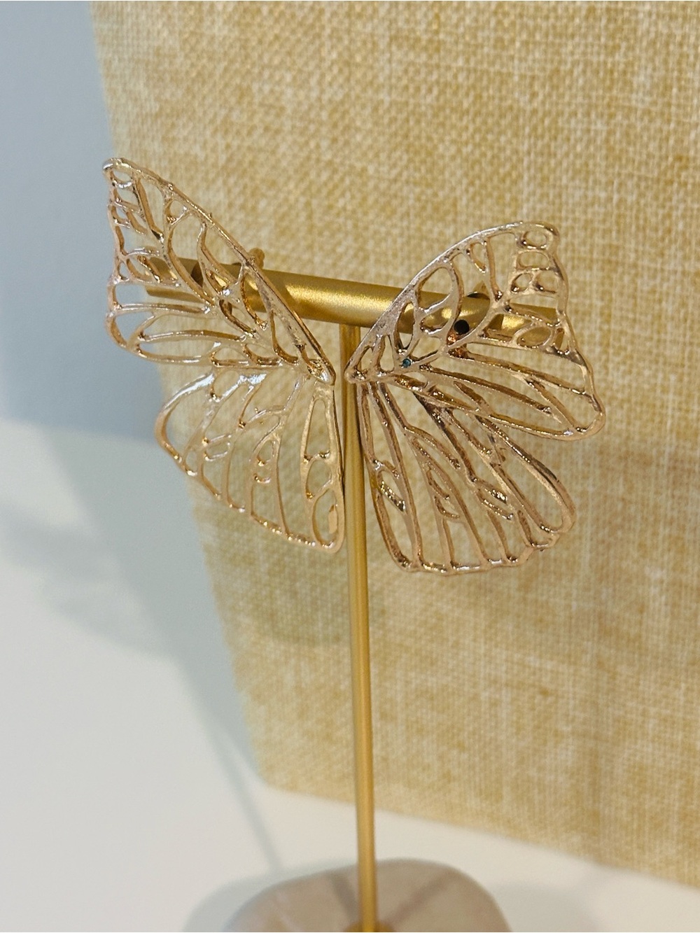 Fashion Jewelry Gold Filigree Butterfly Earrings